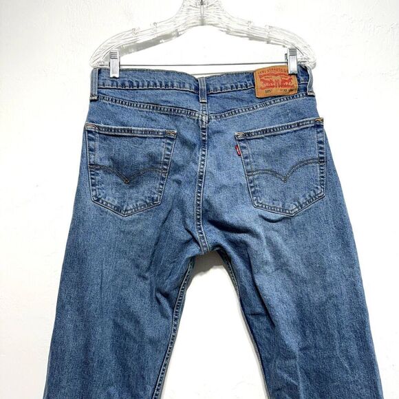 Levi's Denim Jeans 505 Straight Leg Medium Blue Fading Regular Men sz 32 x 32 - Picture 6 of 7